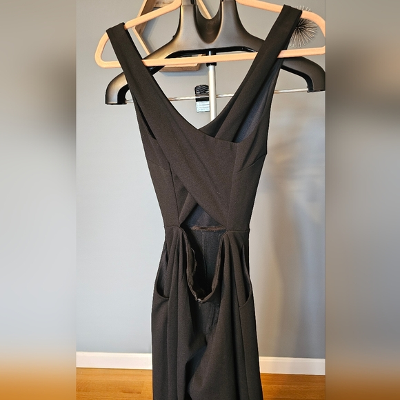 CRYSTAL SKY - JUMPSUIT - WIDE LEGGED - SMALL -OPEN BACK - Picture 3 of 4